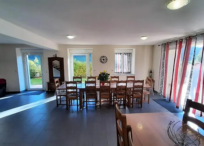 Des Ruisseaux Hébergement de vacances Riotord